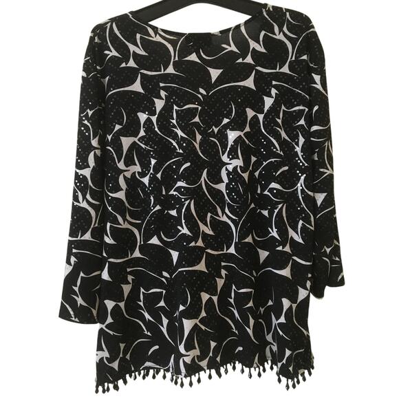 DressBarn Collection 3X Women’s Black White Ruched Wrap Top Beaded Hem Sequence - Picture 2 of 7